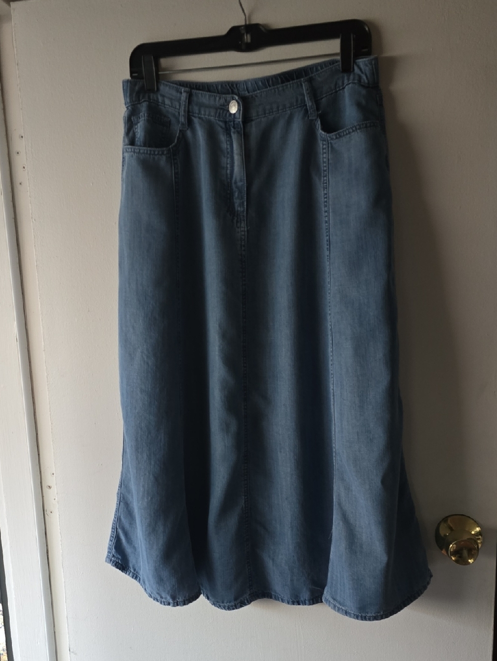 Chico's Medium Blue Denim A-Line Midi Skirt